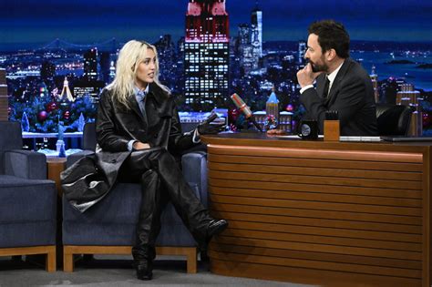 Miley Cyrus Dons Full Gucci on ‘Tonight Show Starring Jimmy